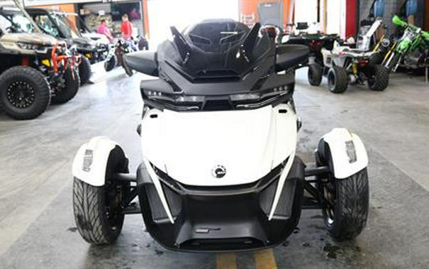 2024 Can-Am Spyder RT Sea-to-Sky