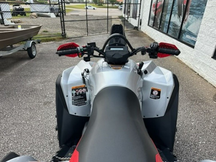 2026 Can-Am Renegade X mr 1000R