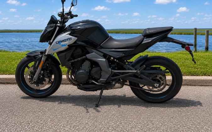 2022 CFMOTO 650NK