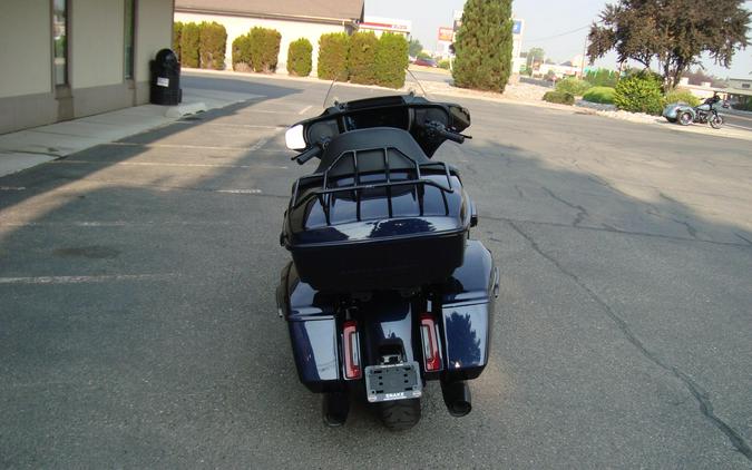 2025 Harley-Davidson® Street Glide® Ultra Mystic Shift - Black Finish