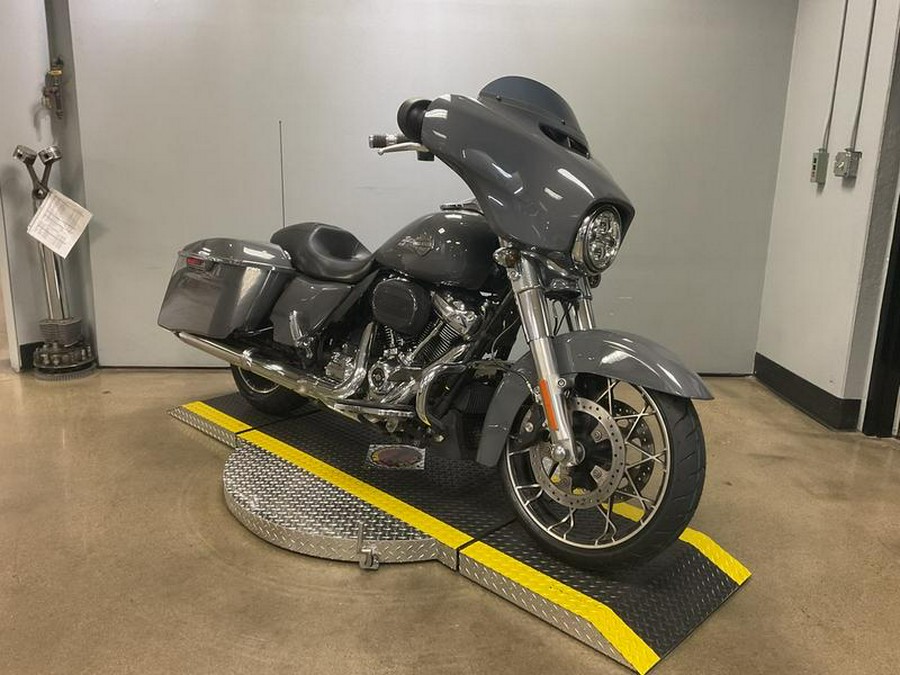 2022 Harley-Davidson® FLHXS - Street Glide® Special