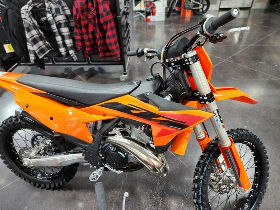 2025 KTM 300 SX