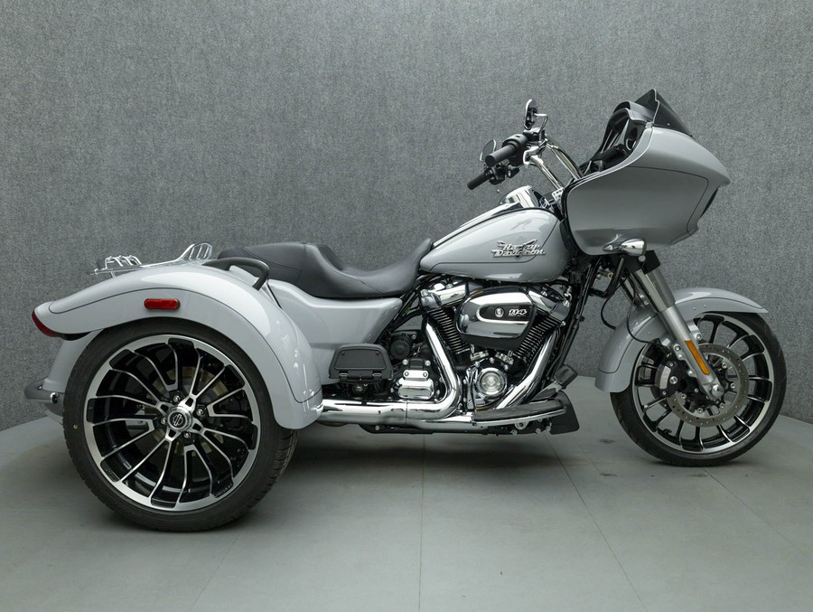 2024 HARLEY DAVIDSON FLTRT ROAD GLIDE 3 TRIKE W/ABS