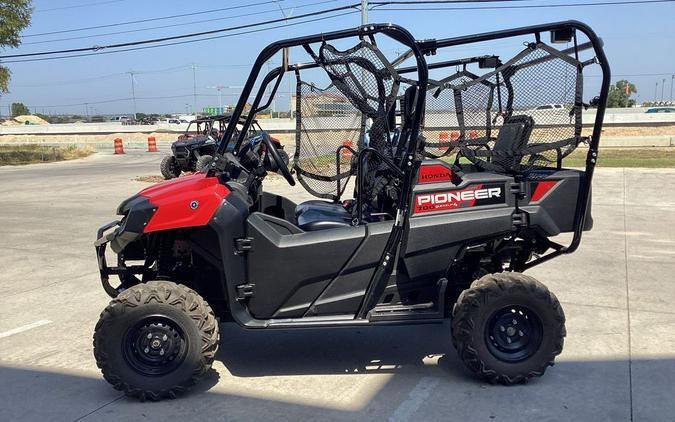 2024 Honda Pioneer 1000-5 Deluxe