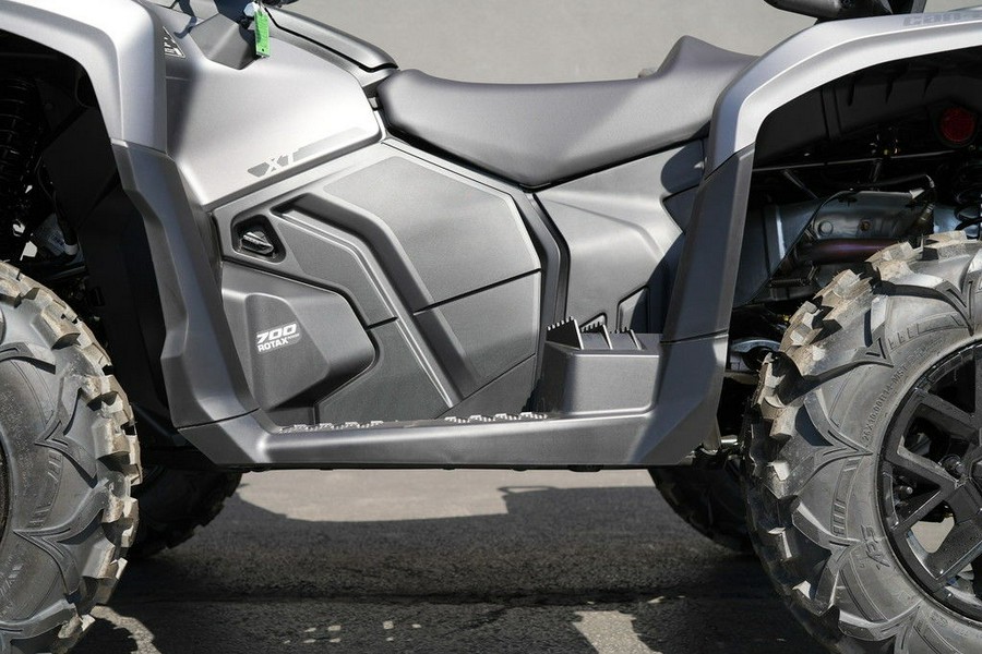 2026 Can-Am Outlander MAX XT 700