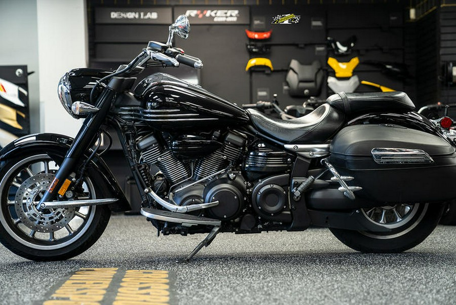 yamaha stratoliner midnight