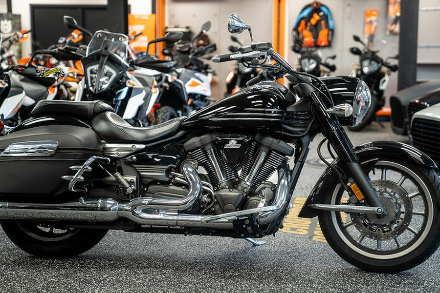 yamaha stratoliner midnight