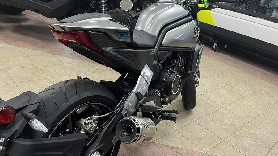 2023 CFMOTO 700 CL-X Sport