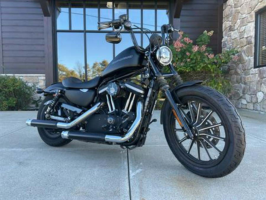 2010 Harley-Davidson Sportster® Iron 883™