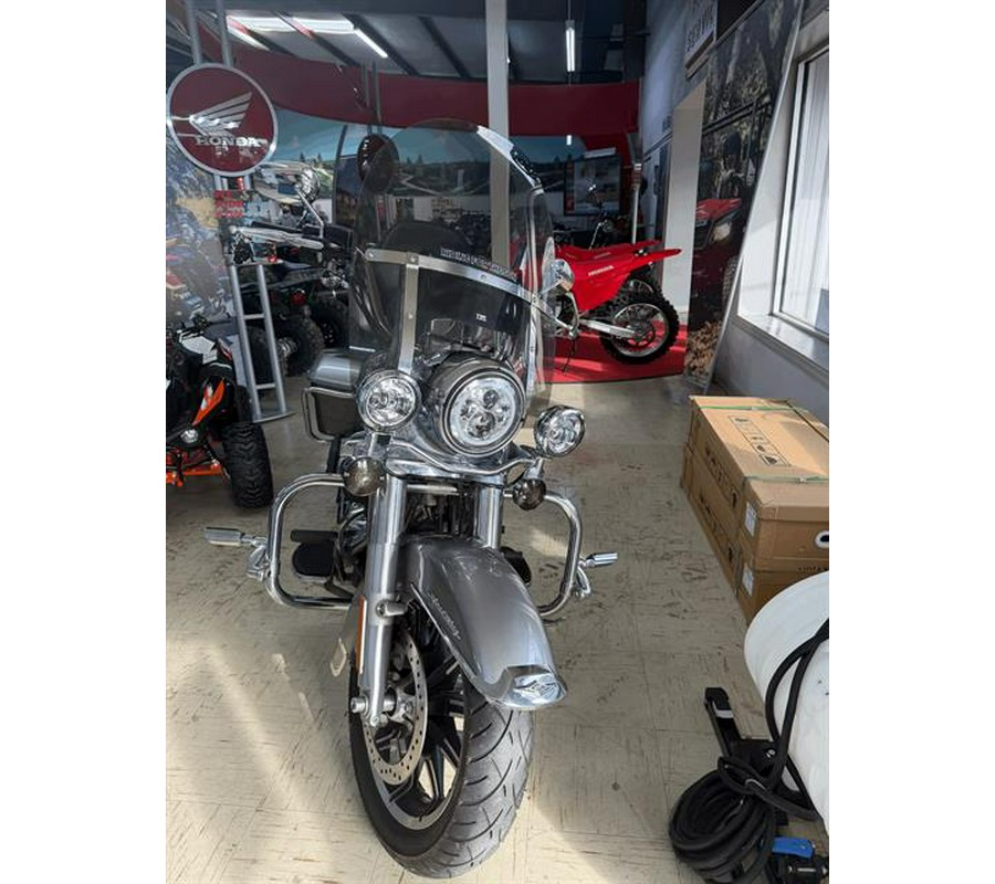 2017 Harley-Davidson Road King®