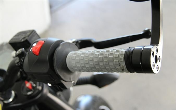 2023 HUSQVARNA SVARTPILEN 401