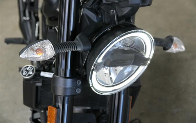 2023 HUSQVARNA SVARTPILEN 401