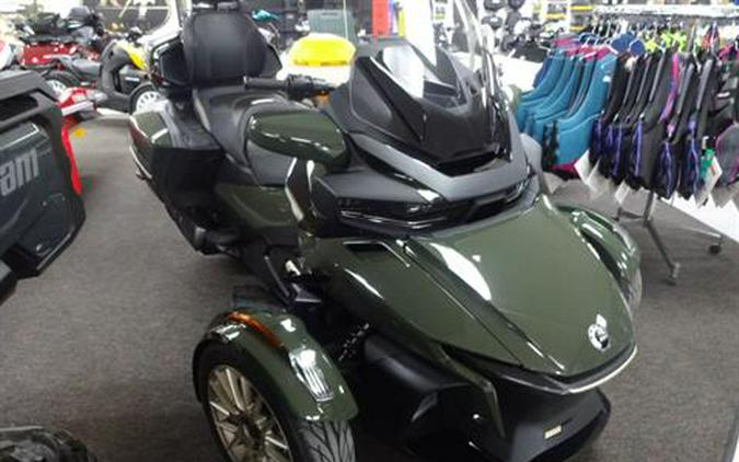 2023 Can-Am Spyder RT Sea-to-Sky