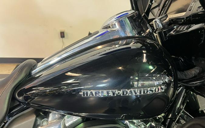 2018 Harley-Davidson Ultra Limited Vivid Black FLHTK