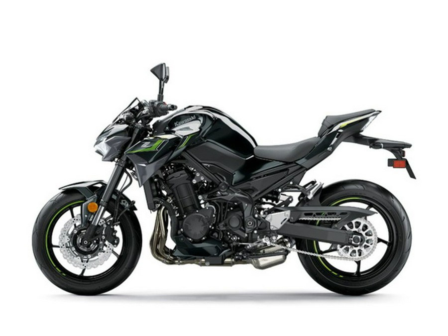 2024 Kawasaki Z900 ABS Metallic Spark Black/Metallic Matte Dark