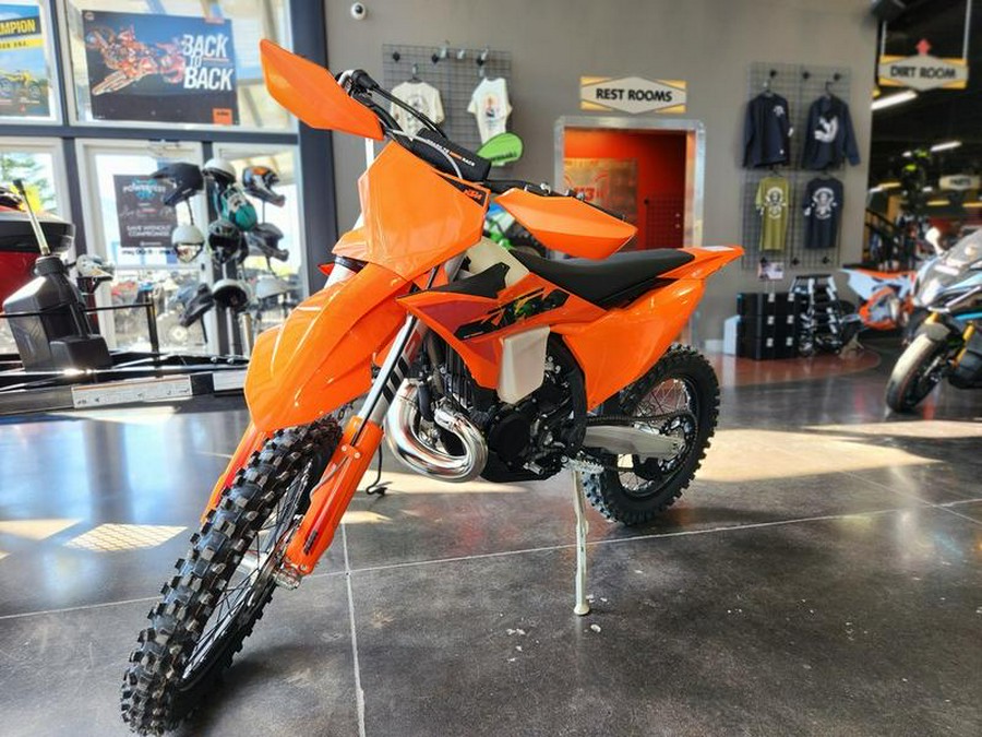 2025 KTM 300 XC