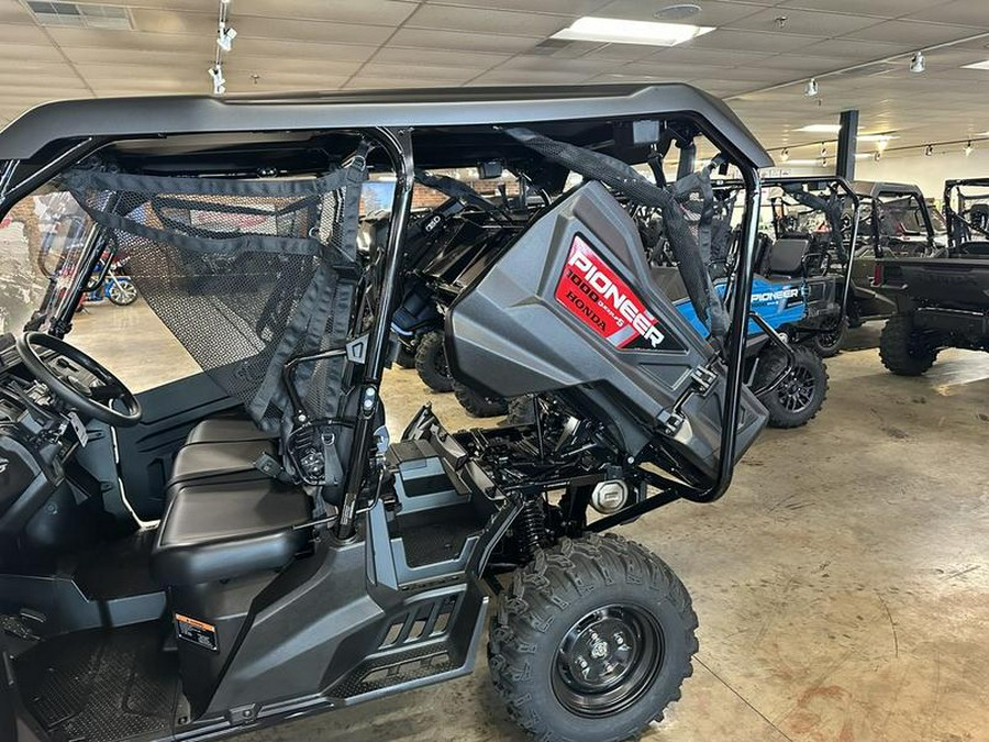 2025 Honda® Pioneer 1000-5