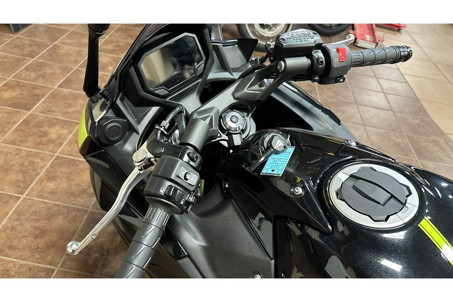 2026 Kawasaki Ninja® 650 ABS