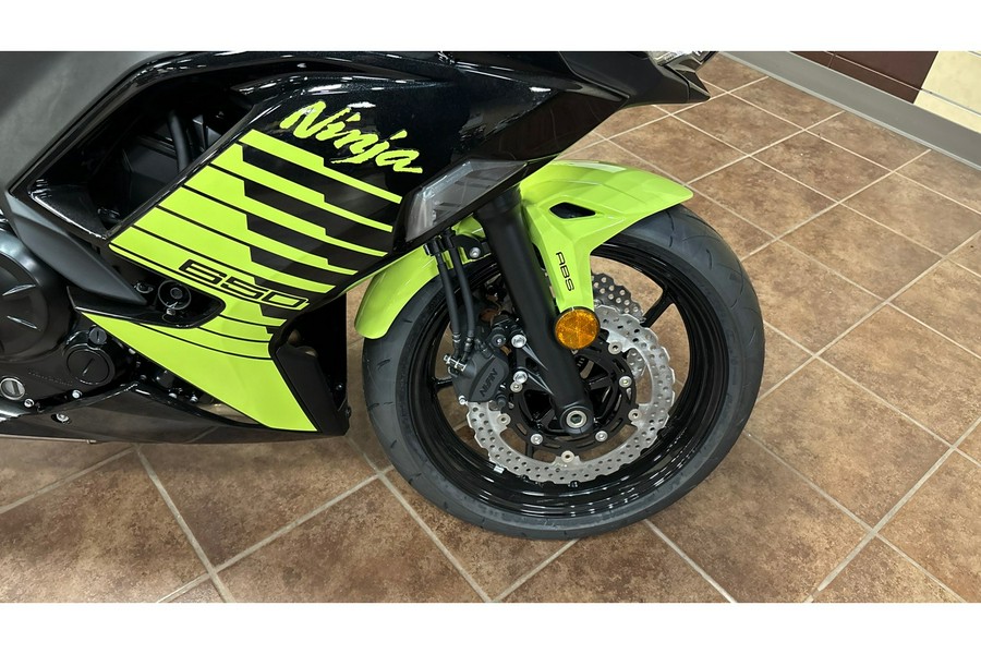 2026 Kawasaki Ninja® 650 ABS