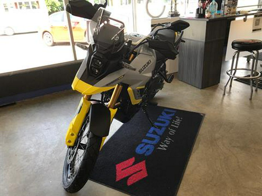 2023 Suzuki V-Strom 800DE