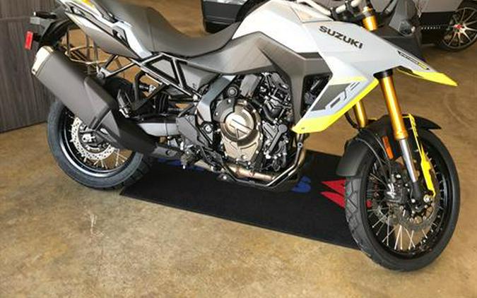 2023 Suzuki V-Strom 800DE