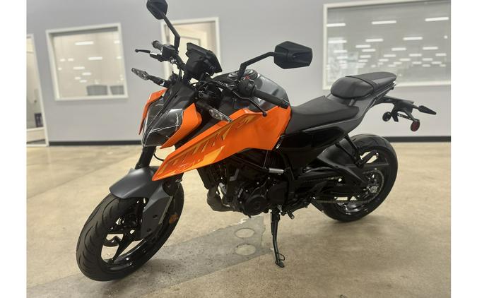 2024 KTM 250 DUKE