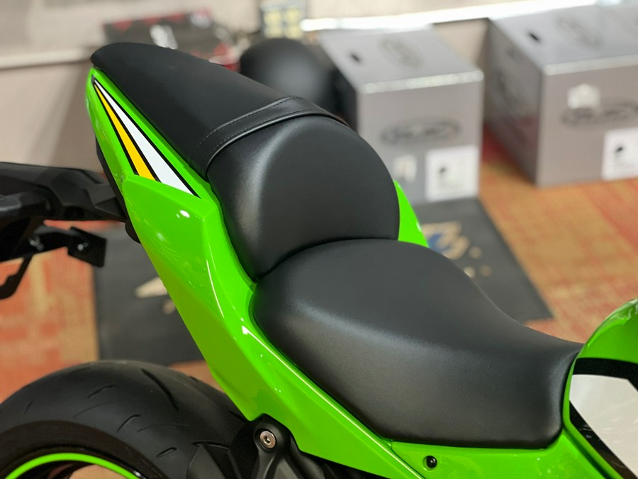 2025 Kawasaki Ninja 650 KRT Edition ABS