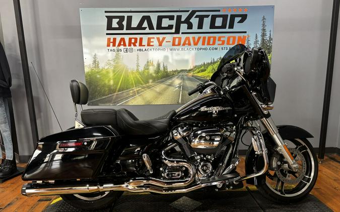 2017 Harley-Davidson® Street Glide® Special BLACK