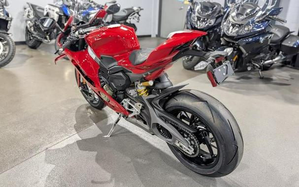 2026 Ducati Panigale V4
