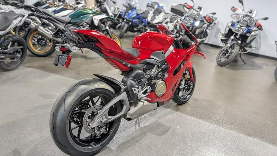 2026 Ducati Panigale V4