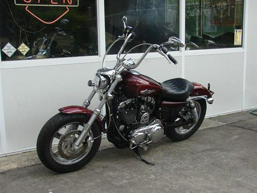 2016 Harley-Davidson XL 1200C Sportster Custom