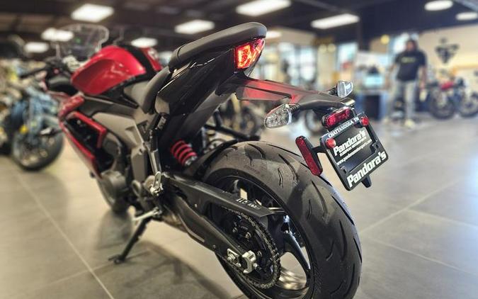 2025 Triumph Daytona 660 Carnival Red/Sapphire Black