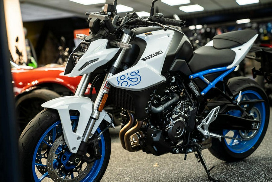 2023 Suzuki GSX-8S