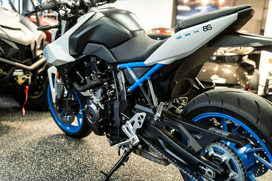 2023 Suzuki GSX-8S