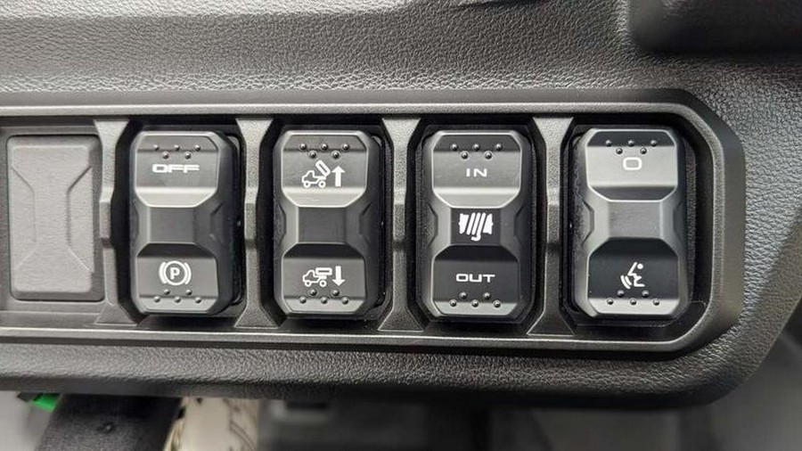 2025 CFMOTO UFORCE U10 Pro