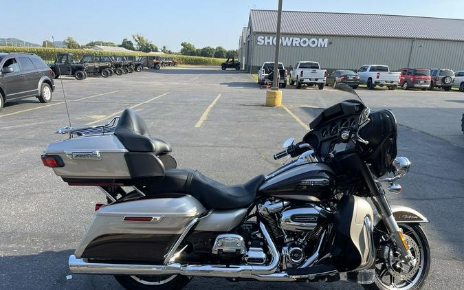2018 Harley-Davidson® FLHTCU - Electra Glide® Ultra Classic®