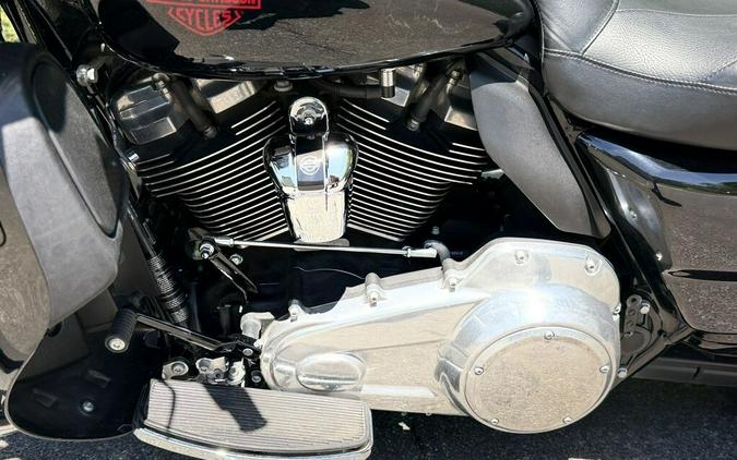 FLHT 2019 Electra Glide® Standard