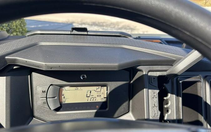 2026 Can-Am Defender MAX X Mr HD11 With Half-Doors