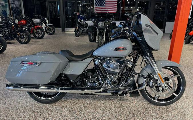 2026 Harley-Davidson FLHX - Street Glide