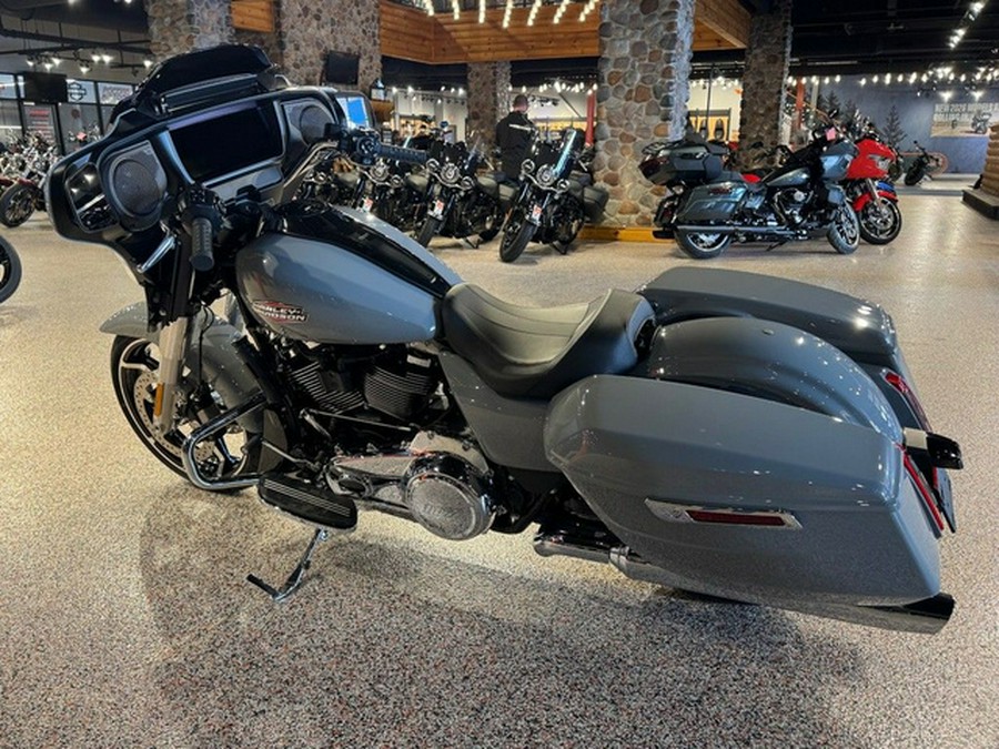2026 Harley-Davidson FLHX - Street Glide