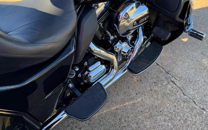 2014 Harley-Davidson® Trike Tri Glide® Ultra