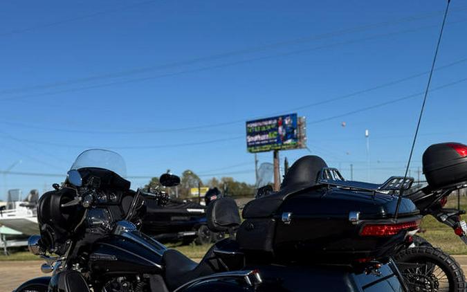 2014 Harley-Davidson® Trike Tri Glide® Ultra