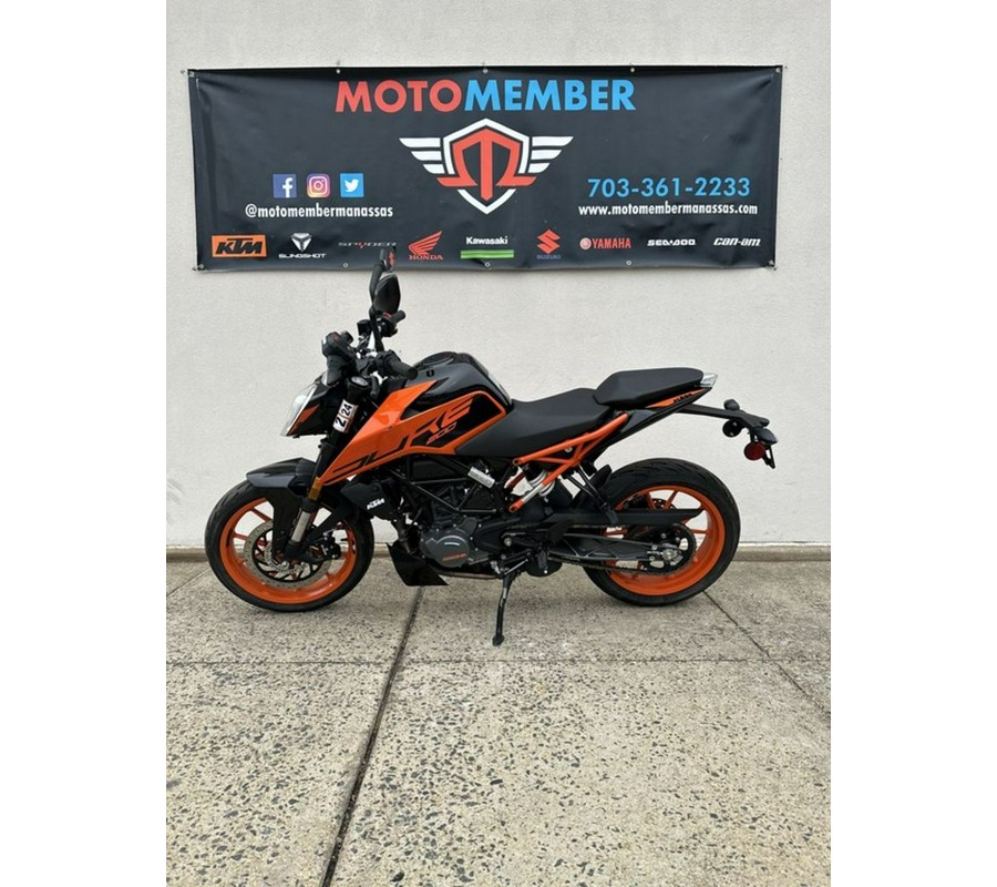 2021 KTM 200 Duke