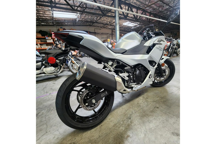 2024 Kawasaki Ninja 500 ABS