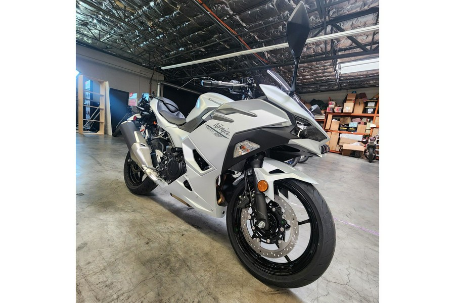 2024 Kawasaki Ninja 500 ABS