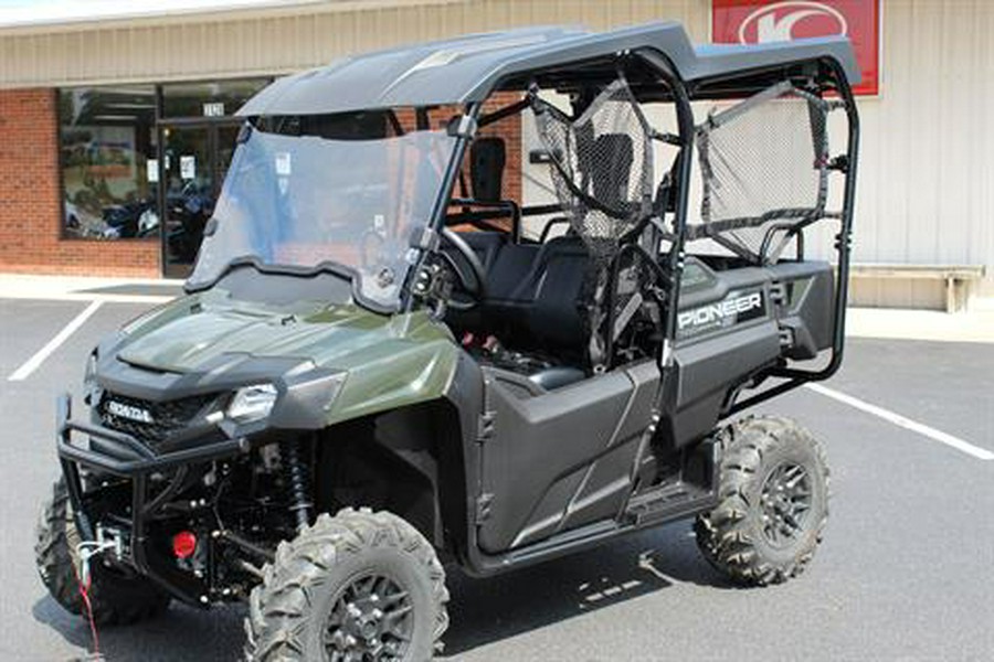 2025 Honda Pioneer 700-4 Deluxe