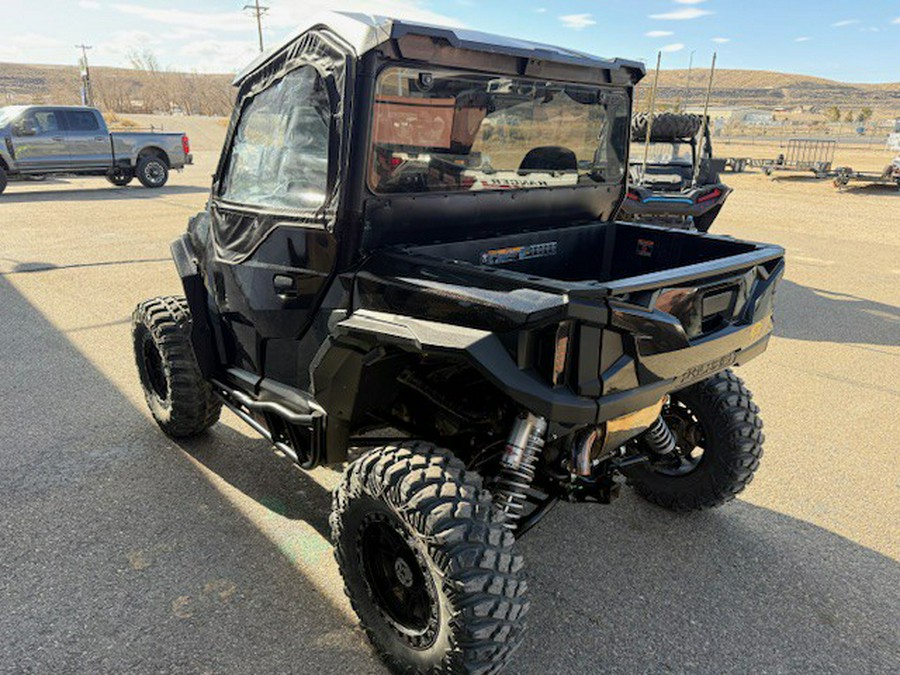 2023 Polaris GENERAL XP 1000 Premium Black Crystal