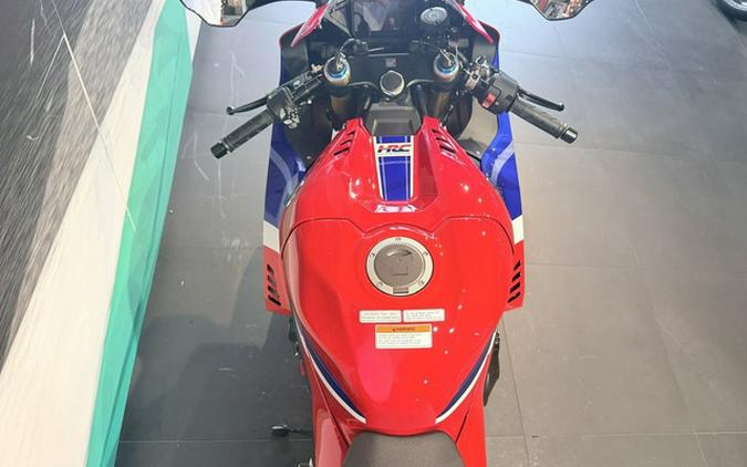 2026 Honda CBR1000RR-R Fireblade SP