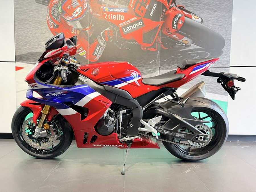 2026 Honda CBR1000RR-R Fireblade SP
