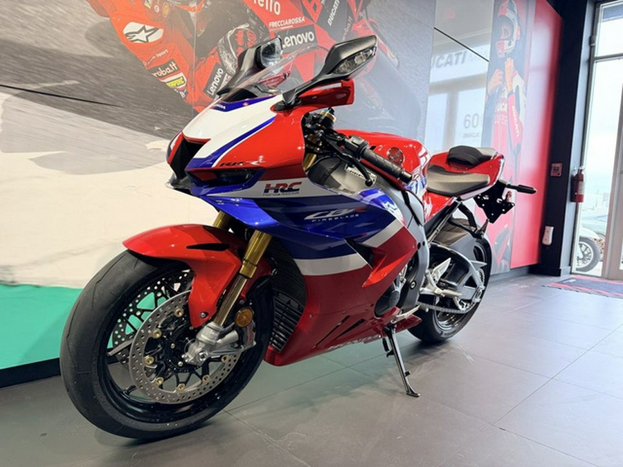 2026 Honda CBR1000RR-R Fireblade SP